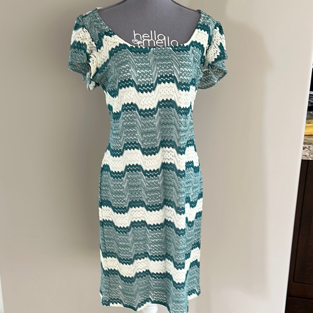Green and White Sheath Midi Dress with Flutter Sleeves!